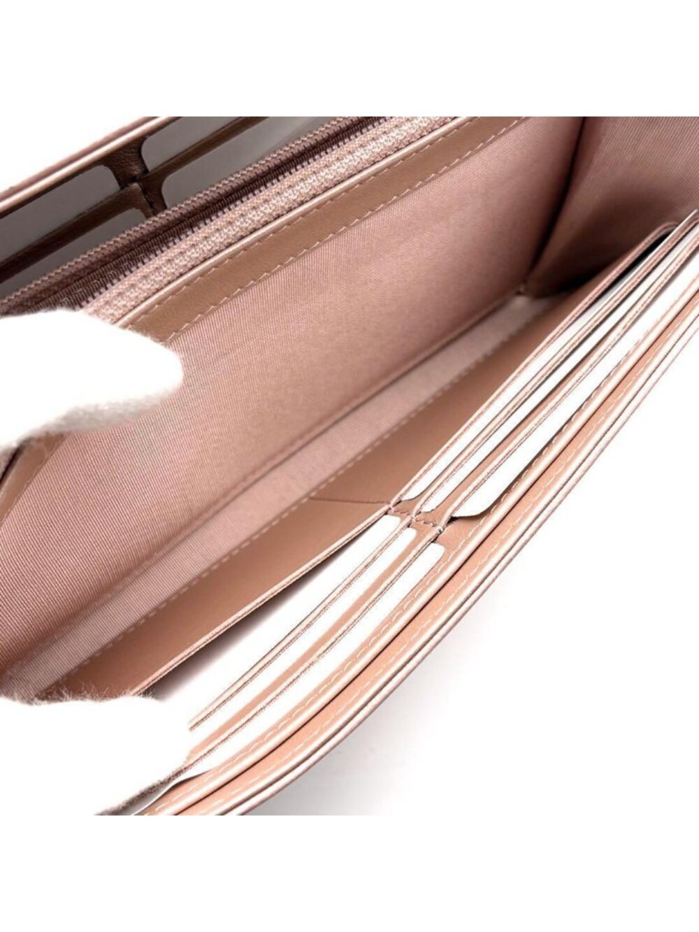 Chanel Wallet Camellia Embossed Flap - Picture 10 of 16